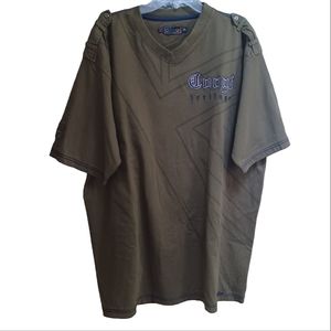 Coogi heritage short sleeve v- neck olive green t-shirt  Size 2XL